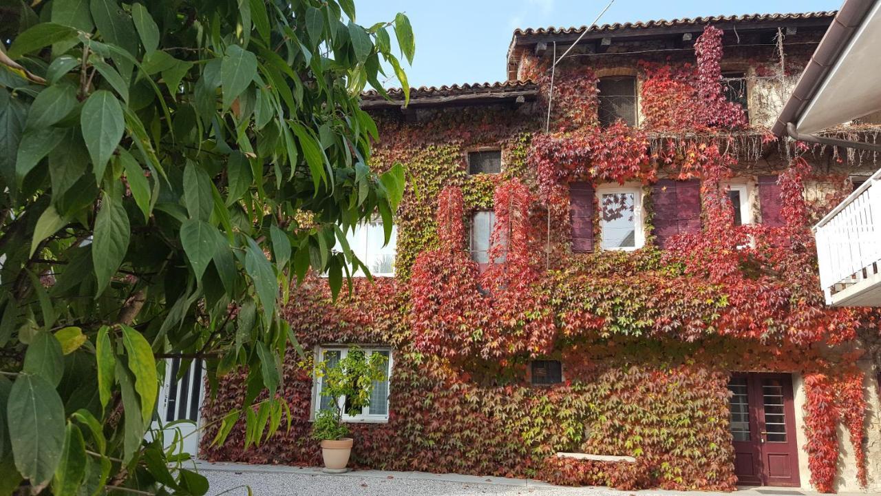 Altebas Bed & Breakfast Nogaredo di Prato Dış mekan fotoğraf